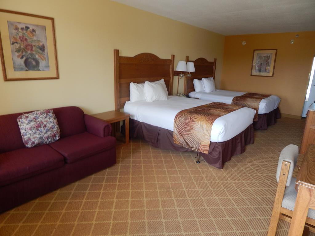 Ramada Branson Hotel And Resort Ruang foto